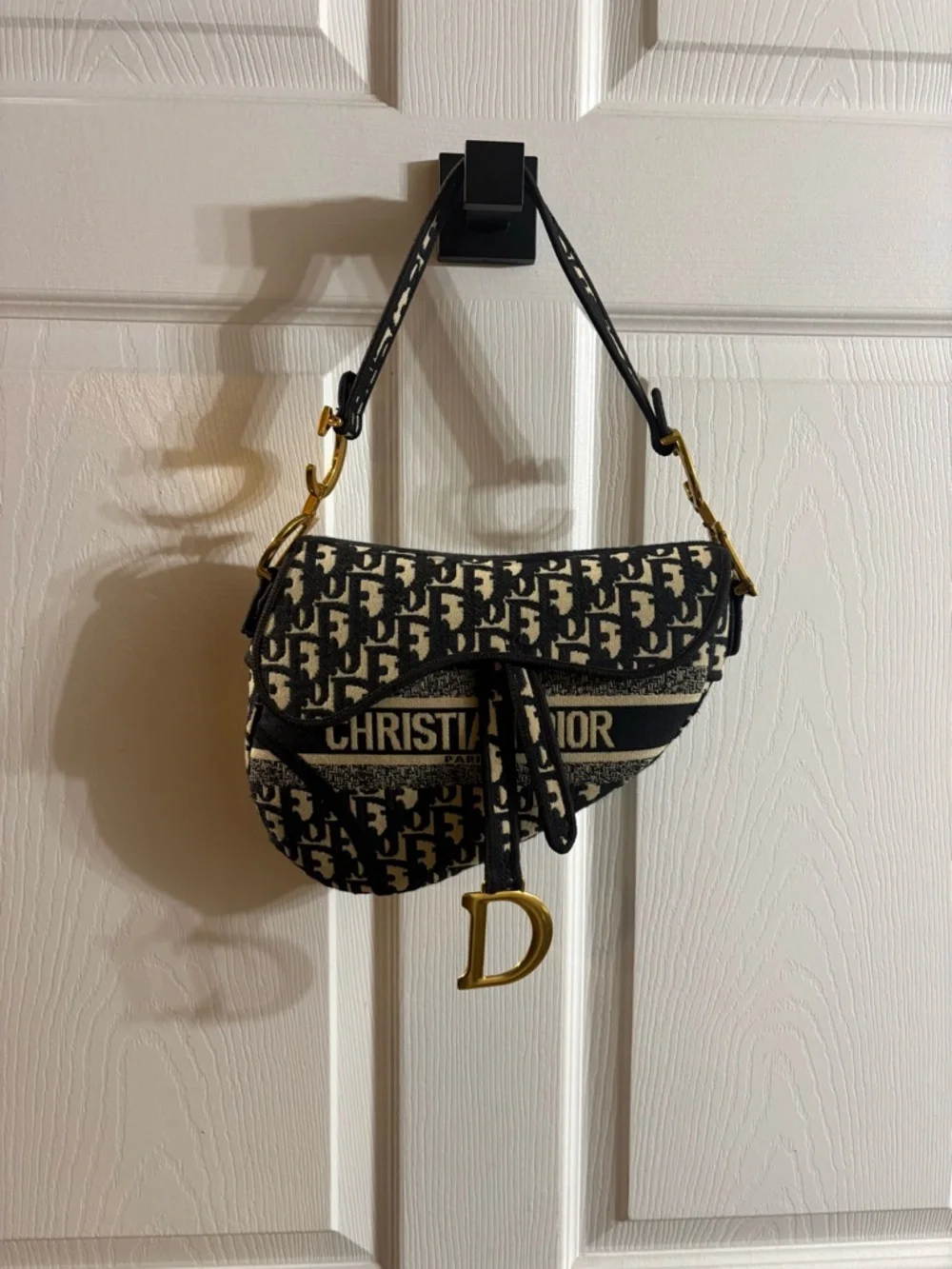 Dior Beige & Navy Oblique Saddle Bag with Gold 'D' Charm - Picture 2 of 8